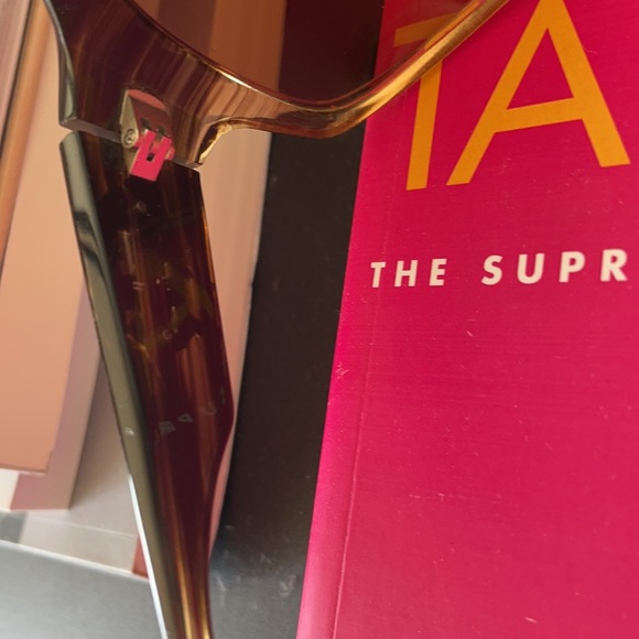 SOLD - Picture 7 of 12